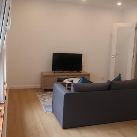 Apartamento Renovado No Centro Da Cidade - Casa4 コインブラ エクステリア 写真