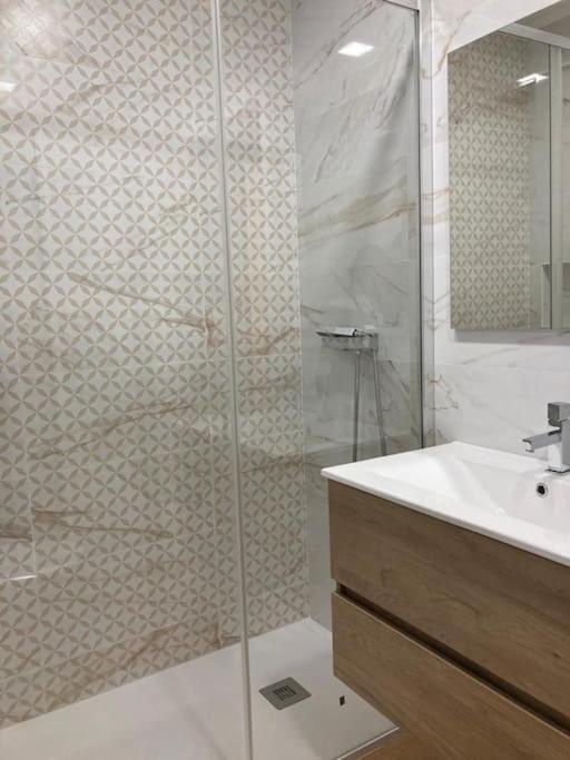 Apartamento Renovado No Centro Da Cidade - Casa4 コインブラ エクステリア 写真