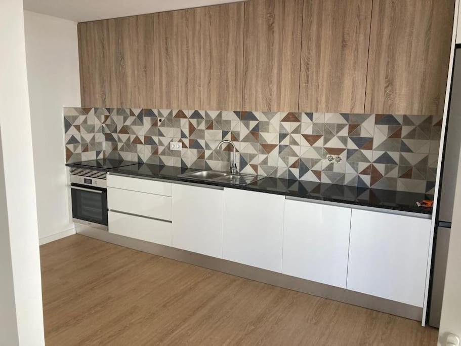 Apartamento Renovado No Centro Da Cidade - Casa4 コインブラ エクステリア 写真